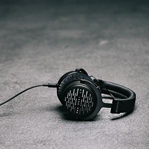 Amazon.com: beyerdynamic DT 1990 Pro Open Studio Headphones
