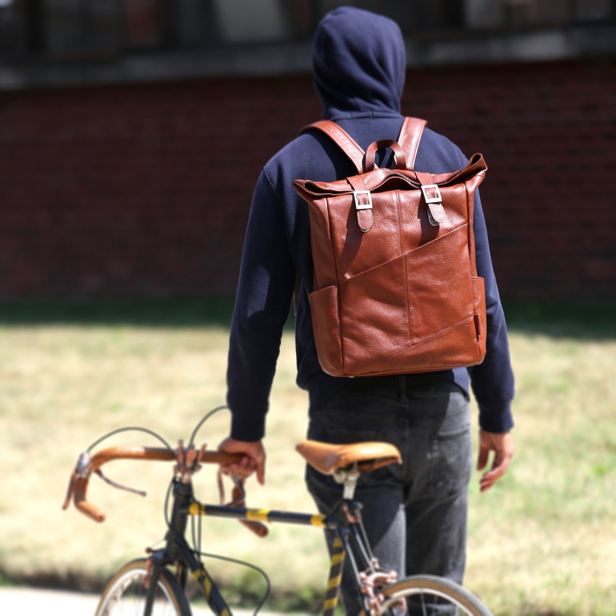 Premium 17” Leather Dual-Access Laptop Backpack – McKleinUSA