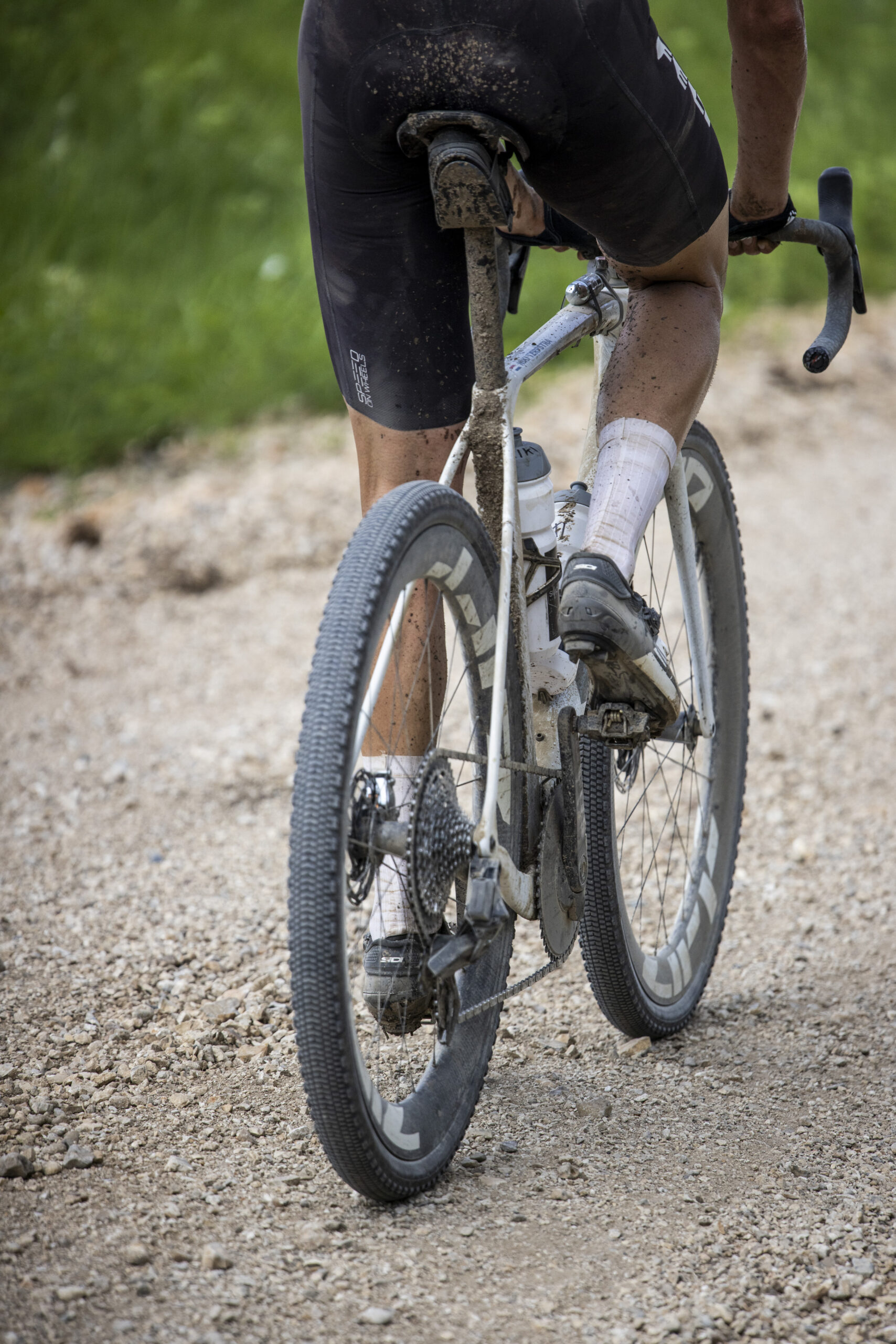 303 XPLR SW Tubeless Disc | ZIPP | 株式会社Many'S メニーズ