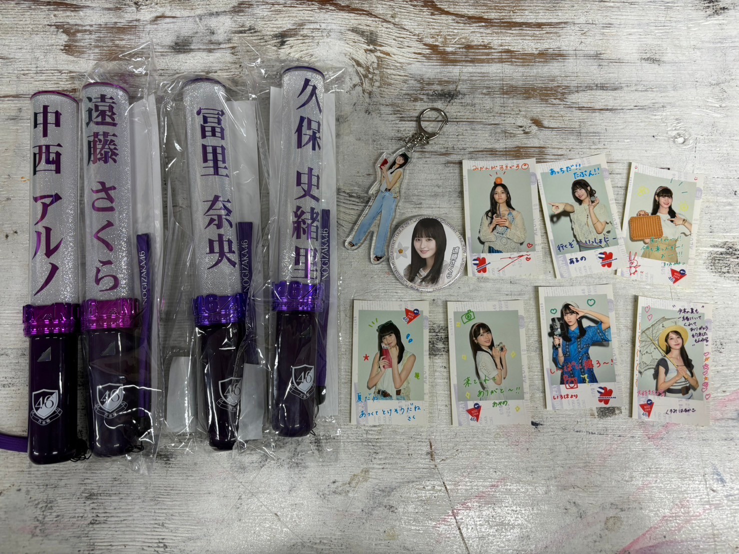アイドル】乃木坂46 各種スティックライト、全ツグッズお売りいただき
