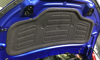 Audi純正 Q5/SQ5(FY)後期型 サウンドアブソーバー 【お取り寄せ商品