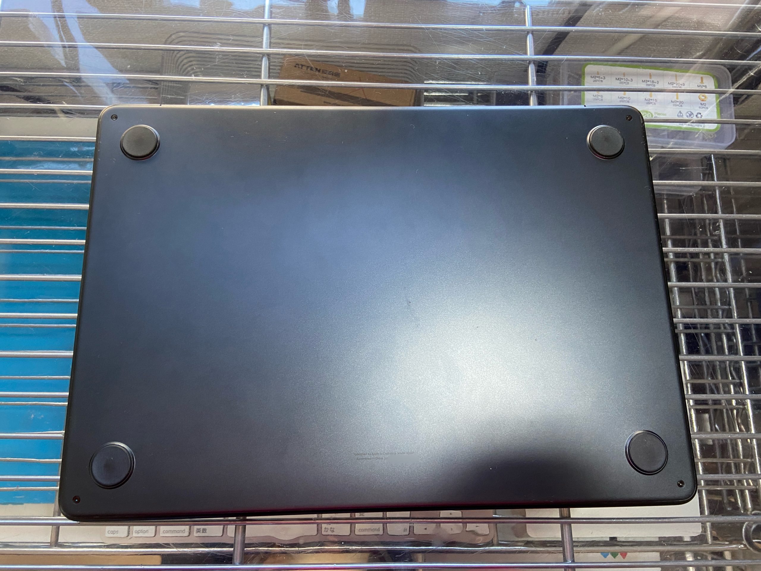 液体こぼし】MacBook Air (M2, 2022)‎モデルのキーボード交換修理