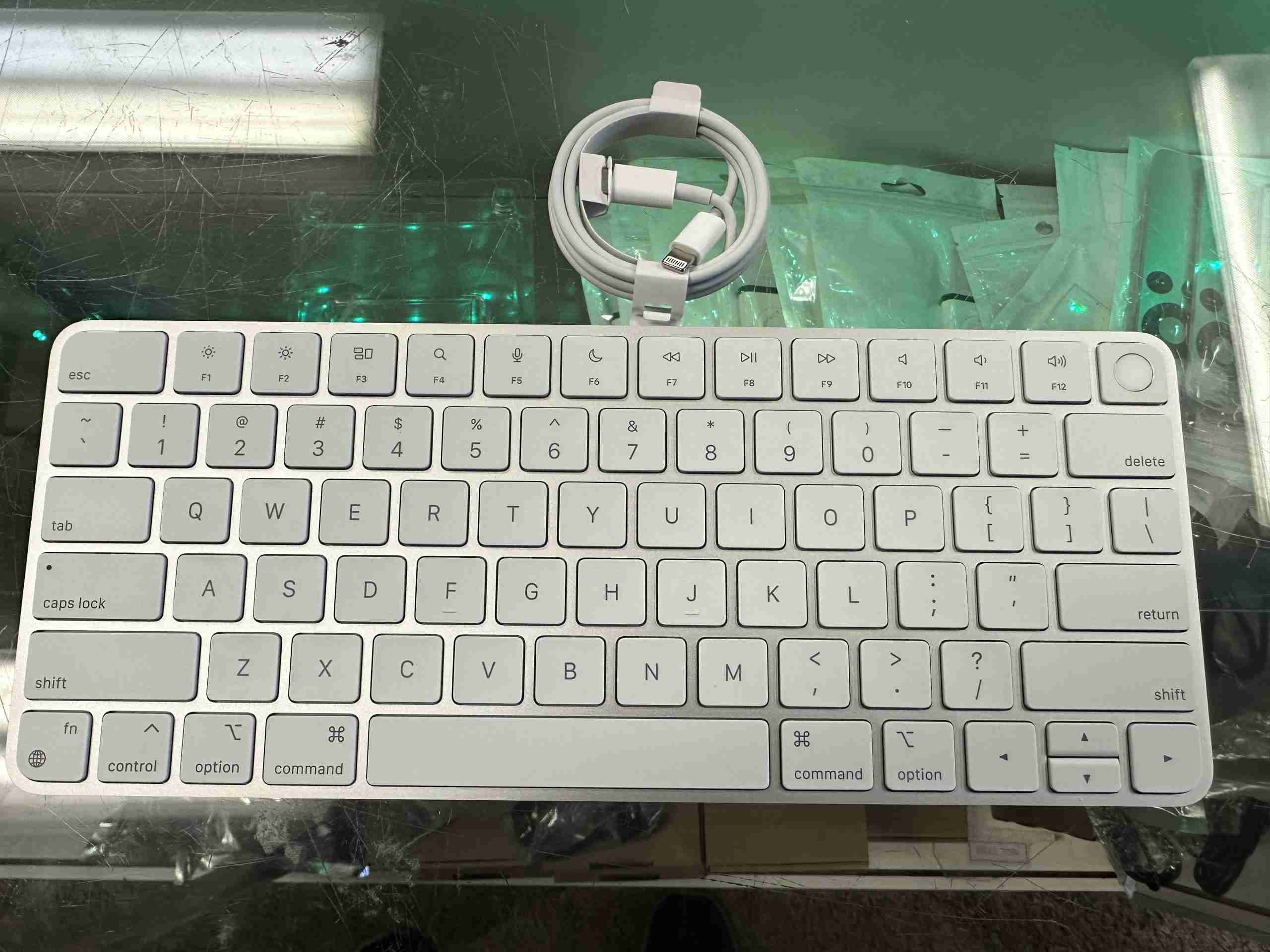 Genuine Apple Magic Keyboard w/ Touch ID for M1 to Later Macs