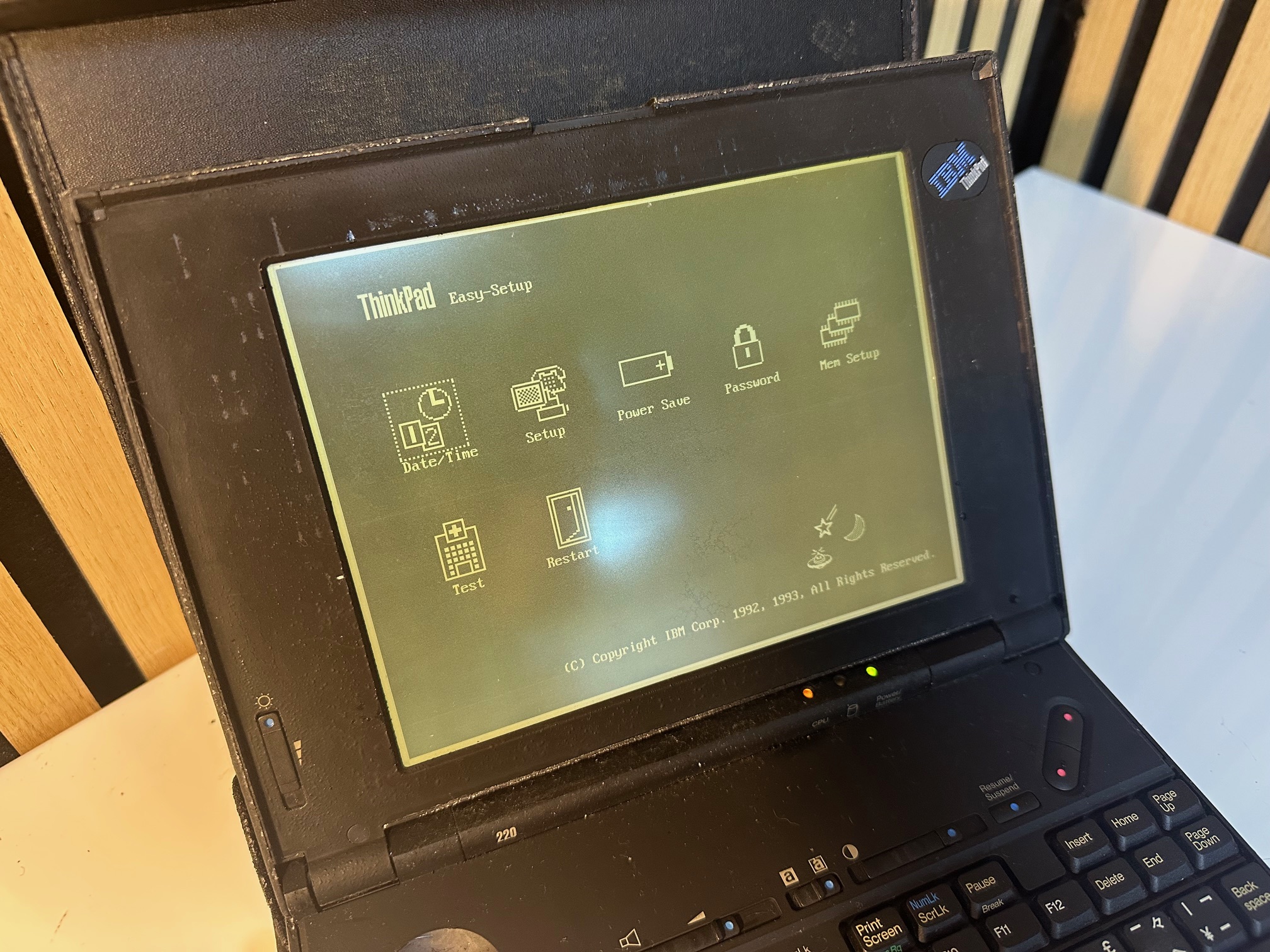 IBM ThinkPad 220 - MacDat