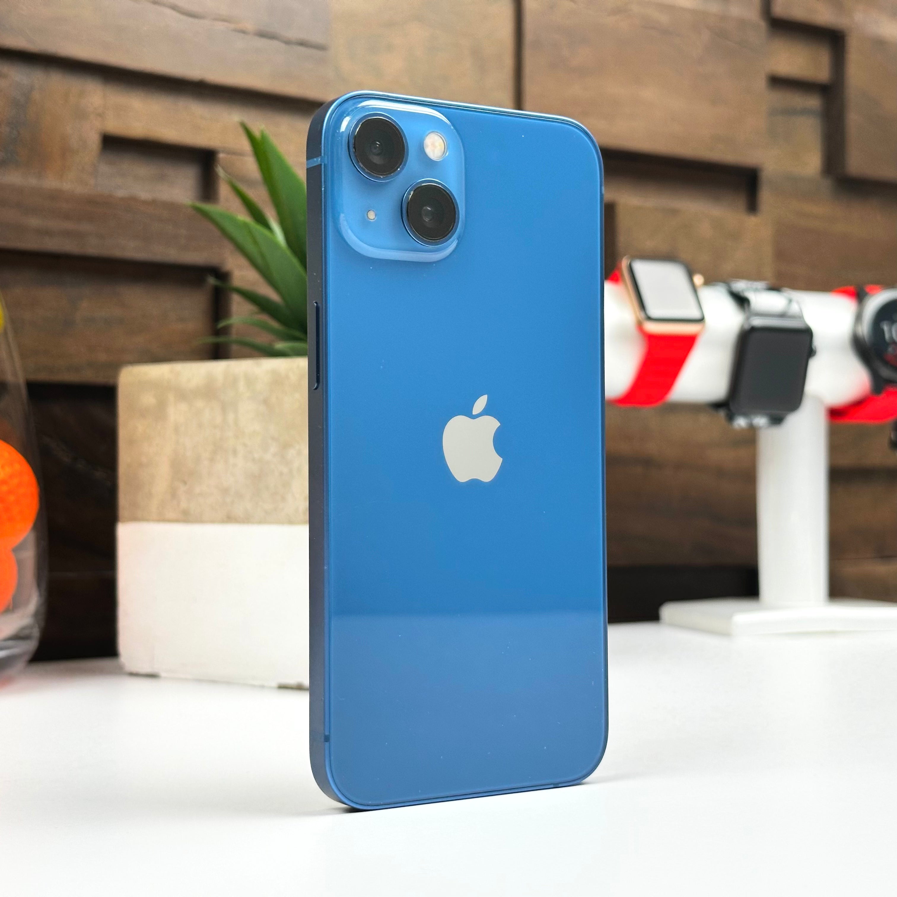 E678E05C-322C-4A84-9D39-