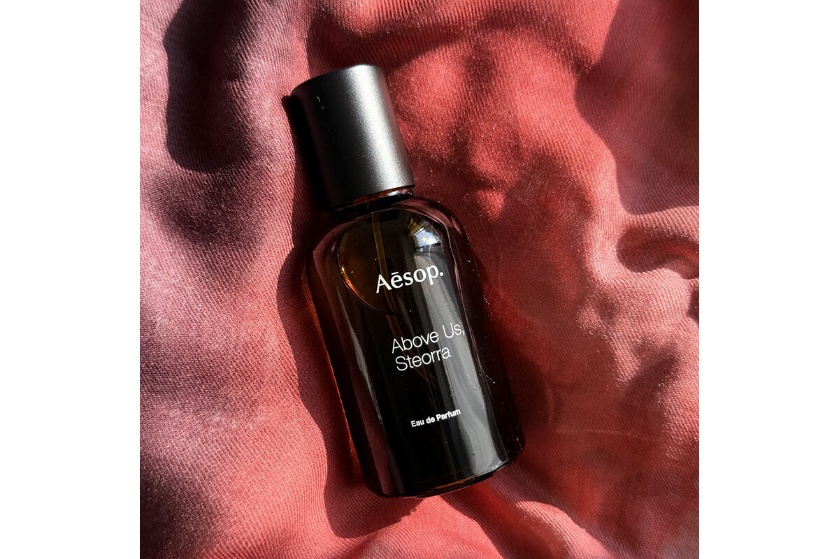 ギフトにもおすすめ！」 男女問わず使えるイソップの新作香水を語る