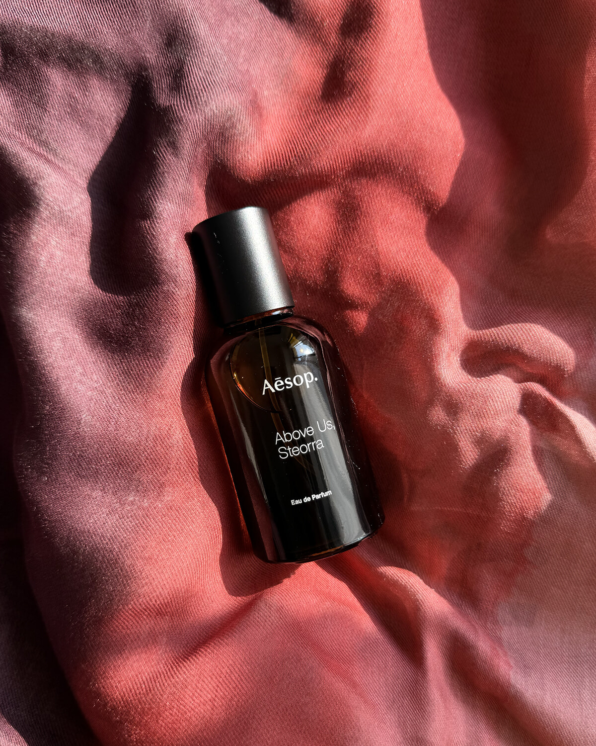 ギフトにもおすすめ！」 男女問わず使えるイソップの新作香水を語る