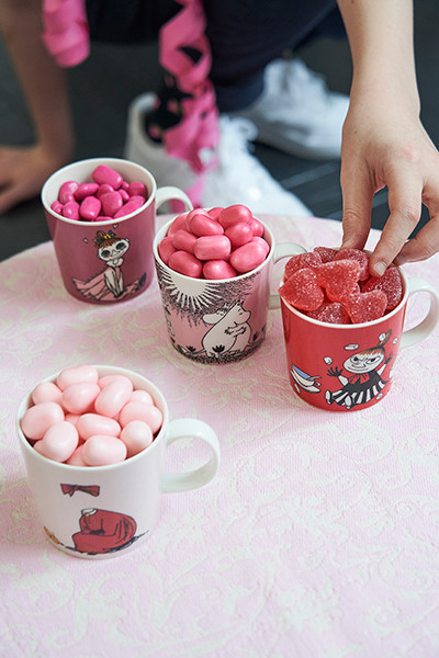 ムーミンの75周年を記念した、アラビアのスペシャルマグ。｜Lifestyle