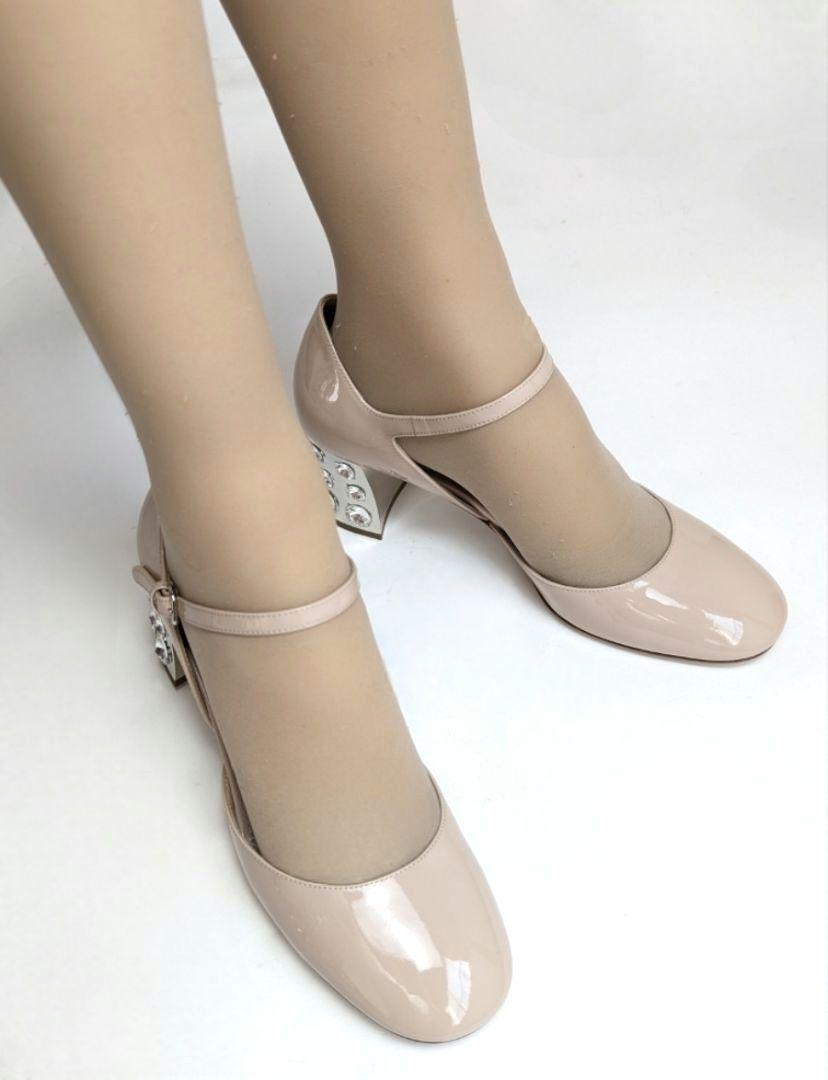 未使用さん♥miumiuミュウミュウ ビジューヒール パンプス 37 – マダム