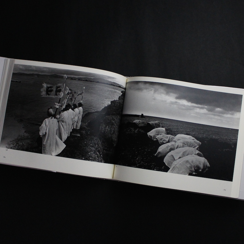 母たちの神 / Maternal Deities - 比嘉 康雄 / Yasuo Higa