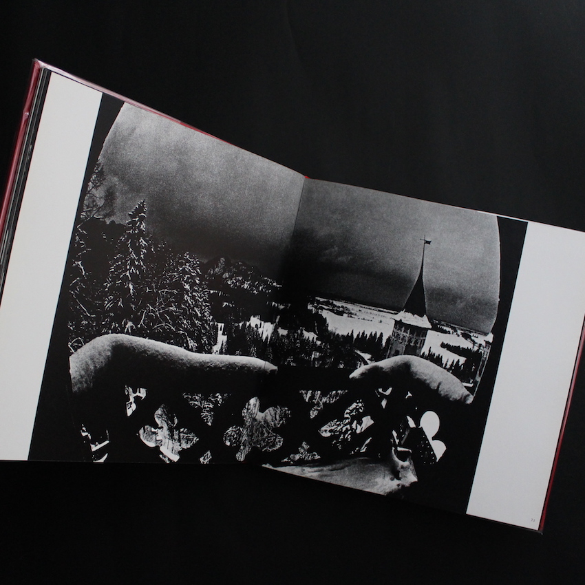 聖なる世界 / Sacre Atavism - 川田 喜久治 / Kikuji Kawada