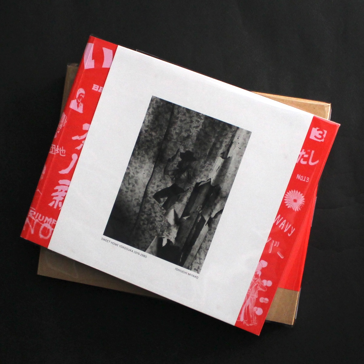 Sweet Home Yokosuka 1976-1980 - 石内 都 / Miyako Ishiuchi