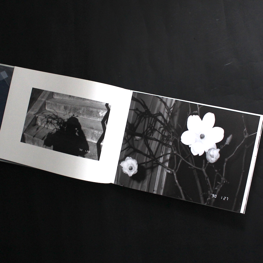花人生 / Flower - Life（Signed） - 荒木 経惟 / Nobuyoshi Araki