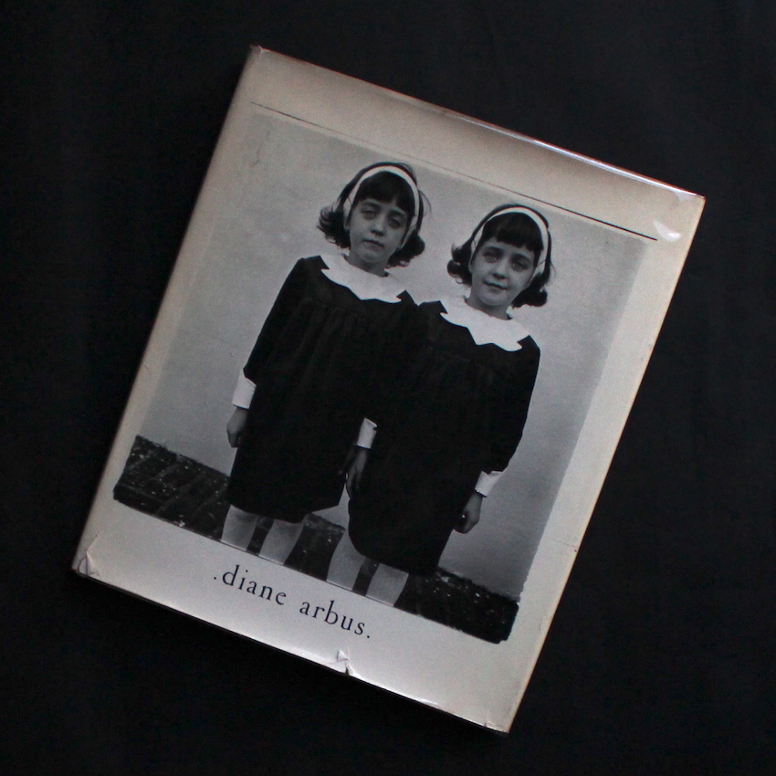 diane arbus（Hardcover, First Edition） - Diane Arbus