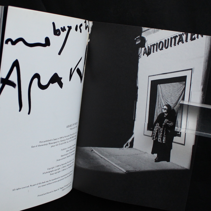 Araki in Wien（Signed） - 荒木 経惟 / Nobuyoshi Araki