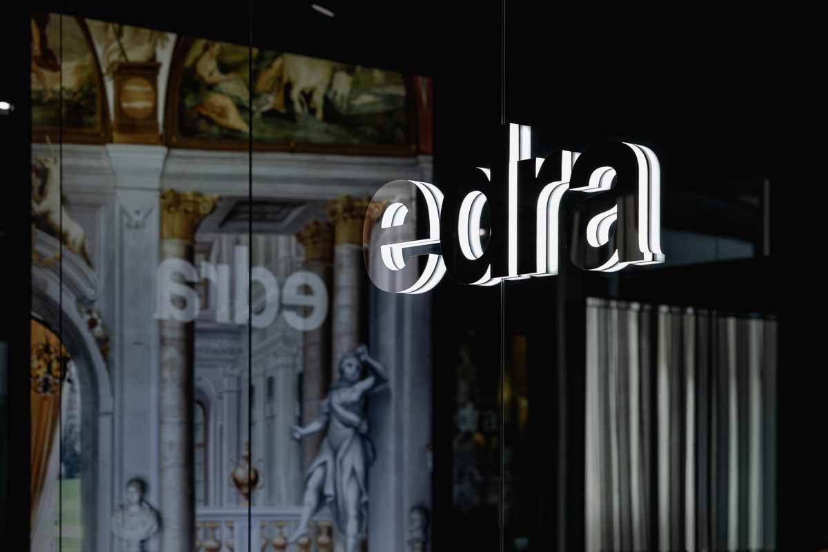 Spazio Edra Tokyo Aoyama」でアートのような家具と出逢う - BEARS