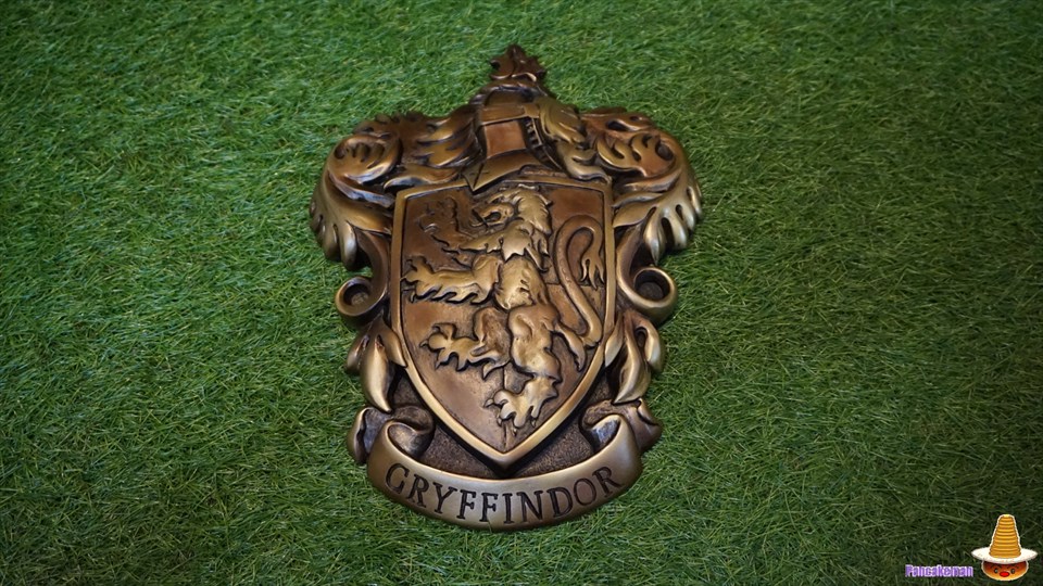 早速ハリポタ グッズコレクションに行ってきた！グリフィンドール紋章