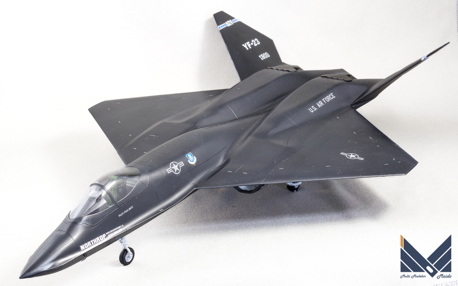 ホビーボス 1/48 YF-23 完成品 HOBBYBOSS | 模型工房M