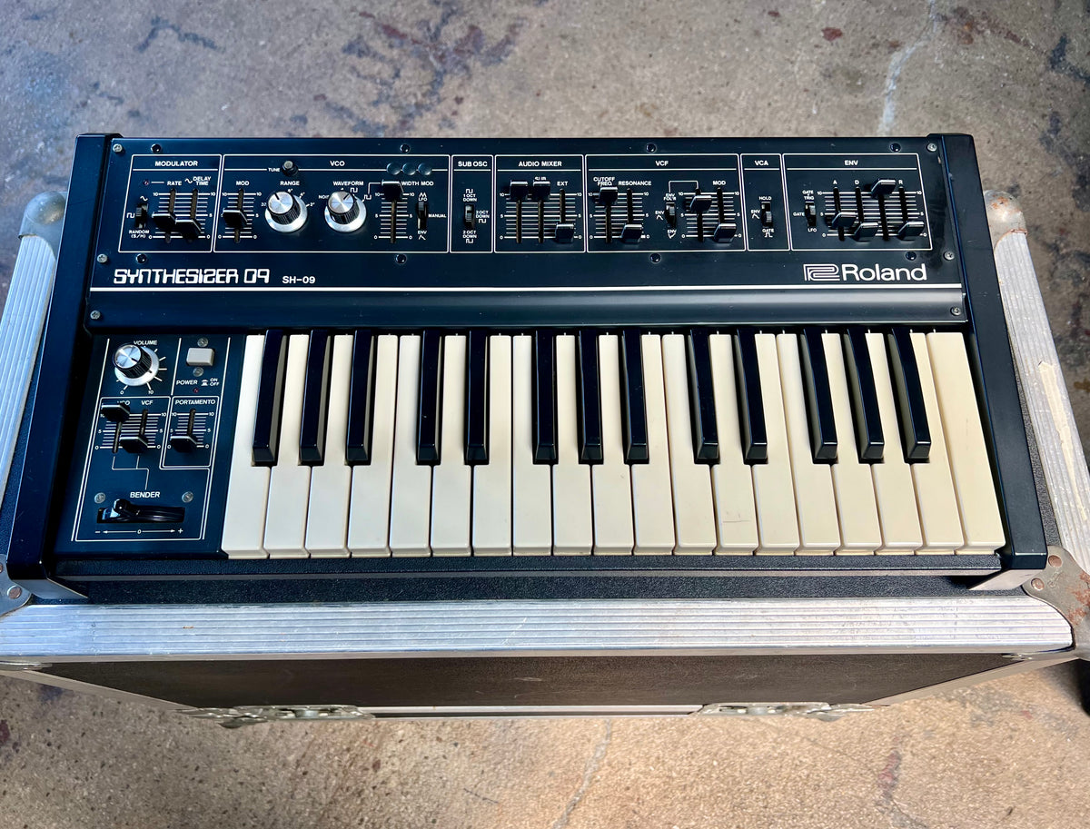 Ca. 1980 Roland SH-09 32-Key Monophonic Synthesizer