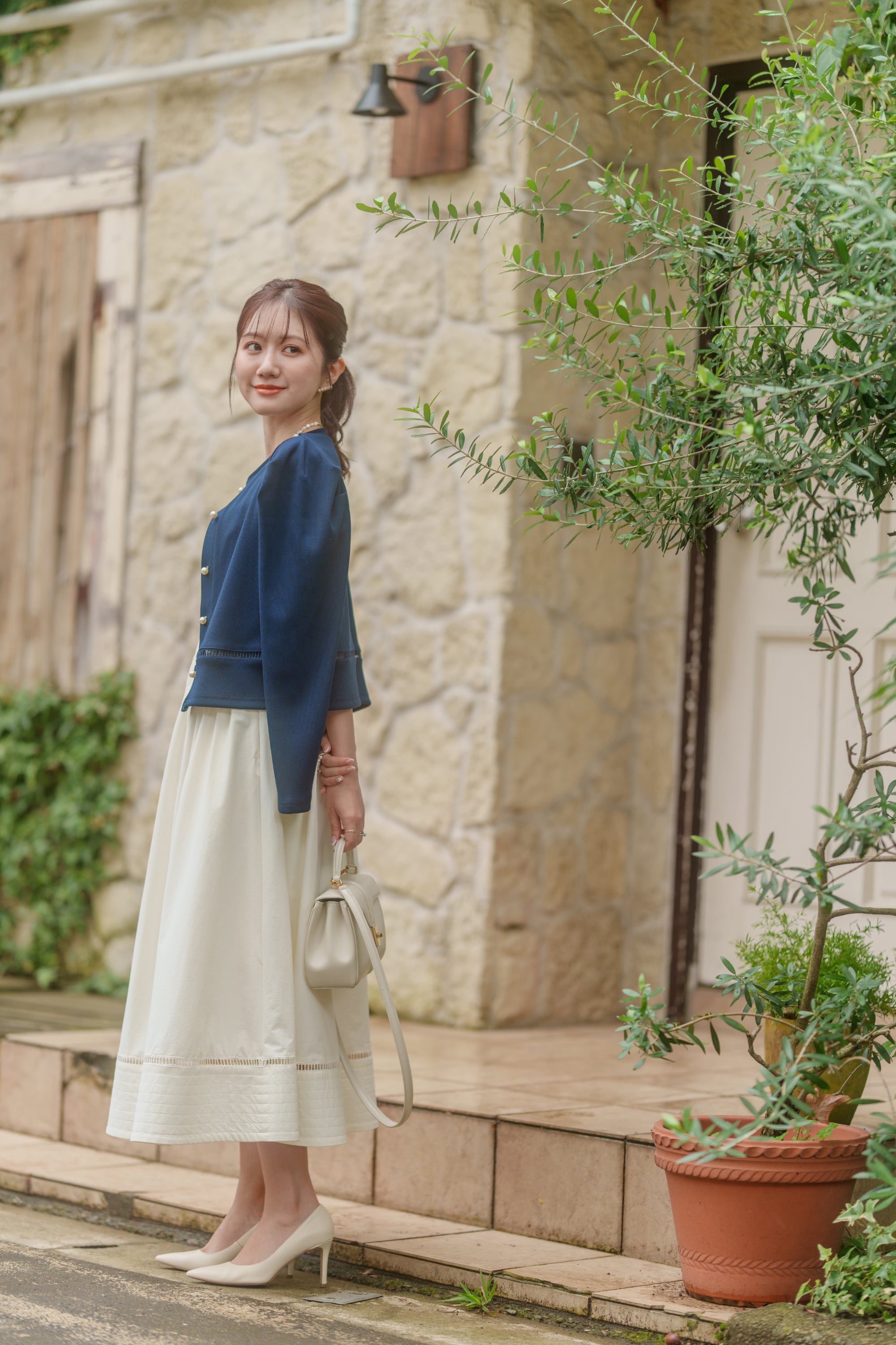 パールボタンリブカーディガン 【リサイクルポリエステル】 – Maison