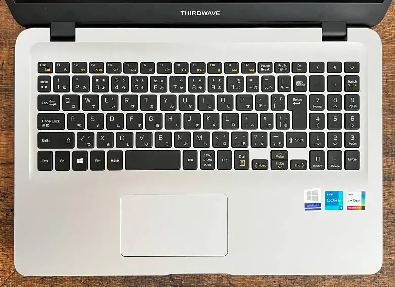 THIRDWAVE DX-T5をレビュー！シンプルでスマートなドスパラの15.6型