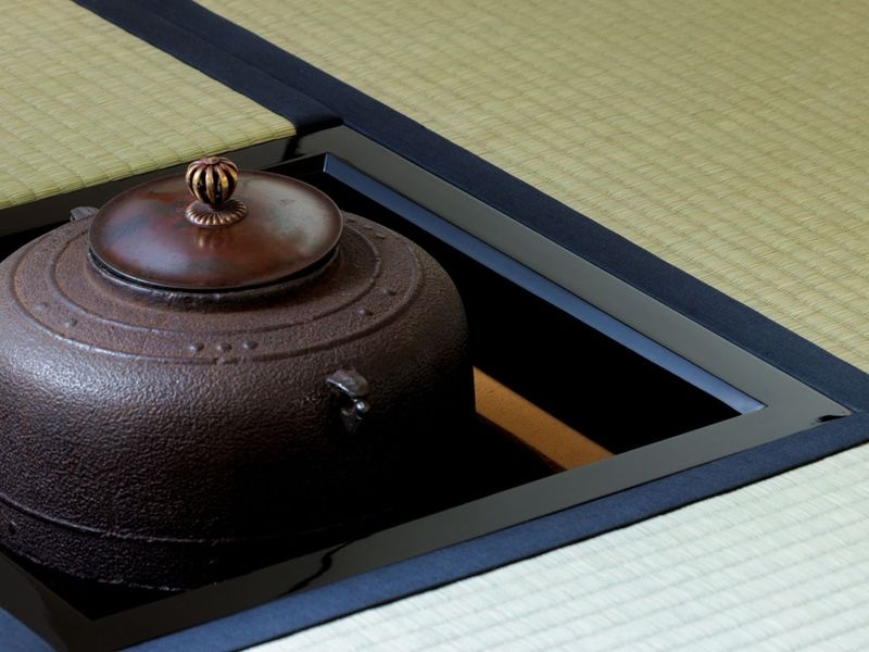 輪島塗】蠟色仕上げ炉縁 | すべての商品 | 淡交社 茶道具と茶席の