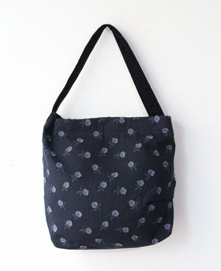 ミナペルホネン mina perhonen skip スキップ ショルダーバッグ(大)