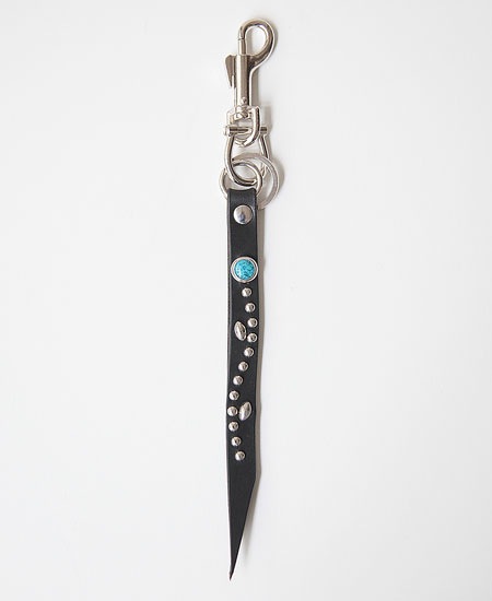 LEATHER STUDS KEY HOLDER SPECIAL - FLOWER - (BLACK)