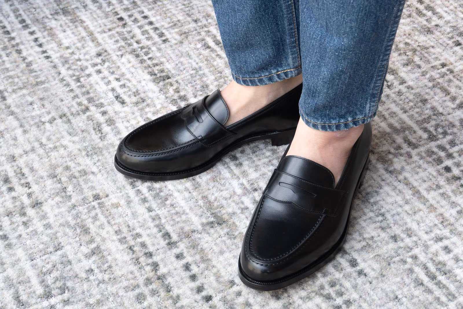 オリエンタル アルバース|ALBERS BLACK ローファー ユニセックス