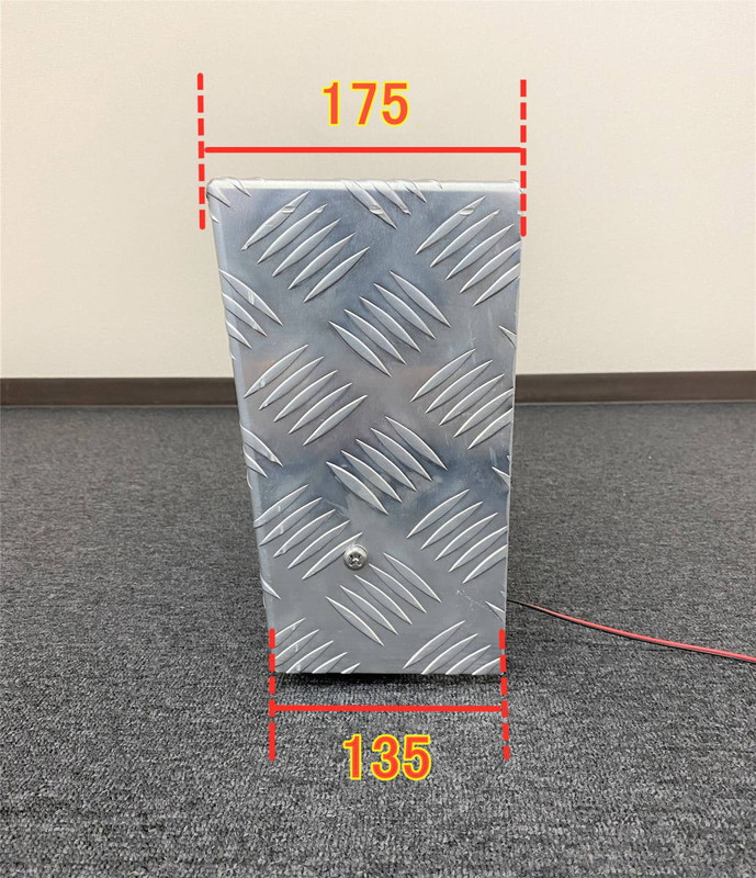 ステンレス×アルミ縞板 3連 テールボックス 2個セット 筒出し 奥付け