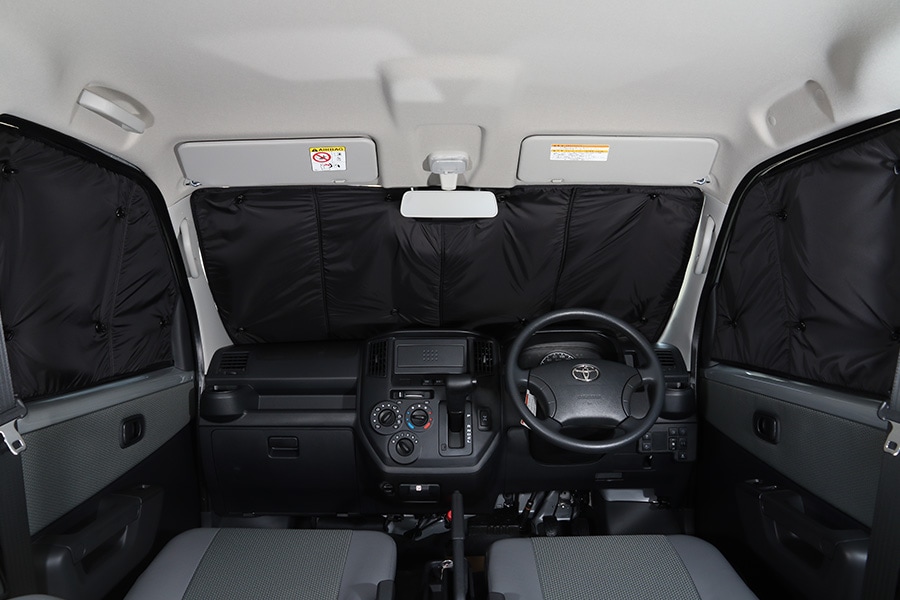 ユーアイビークル (UI vehicle) ハイエース等カスタムパーツWEB