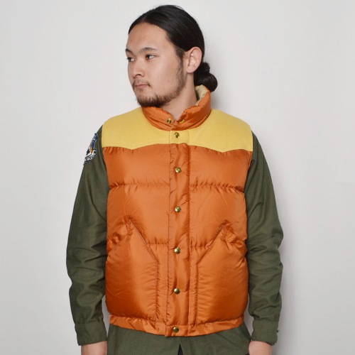 Crescent Down Works×US/Leather Yoke Down Vest（クレセントダウン