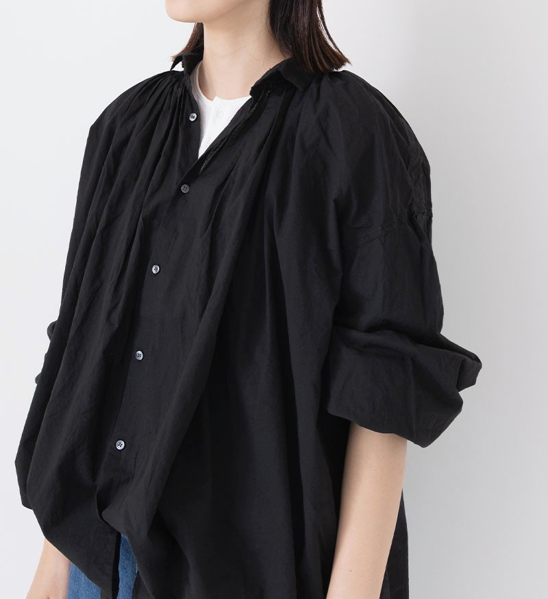 Veritecoeur ヴェリテクール　アンティークブラウス　カーキ　ギャザー DSC_1884VCk.jpg