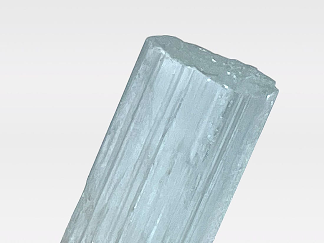パキスタン産 アクアマリン 柱状結晶