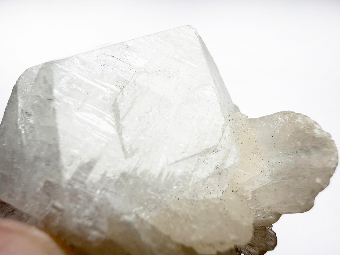 アポフィライト(魚眼石)