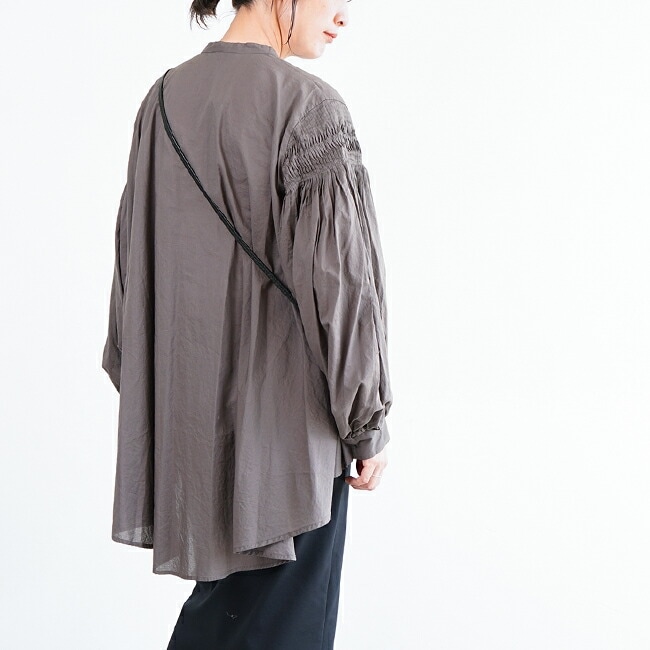 3-230043]mizuiro ind(ミズイロインド)ピンタックパフスリーブシャツ