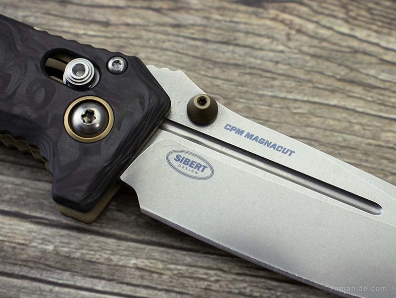 ベンチメイド 273-03 ミニアダマス マーブルカーボンファイバー