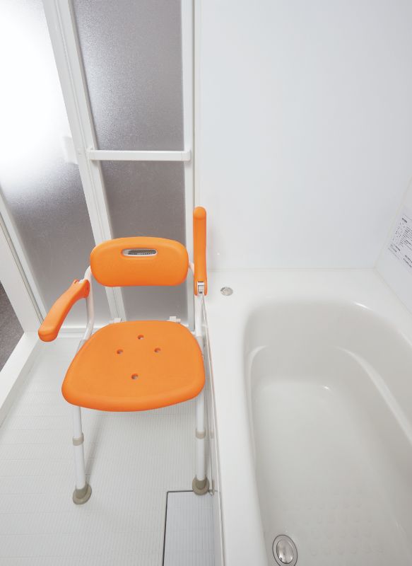 シャワーチェア「ユクリア」ミドルSPワンタッチおりたたみN｜ヤガミ