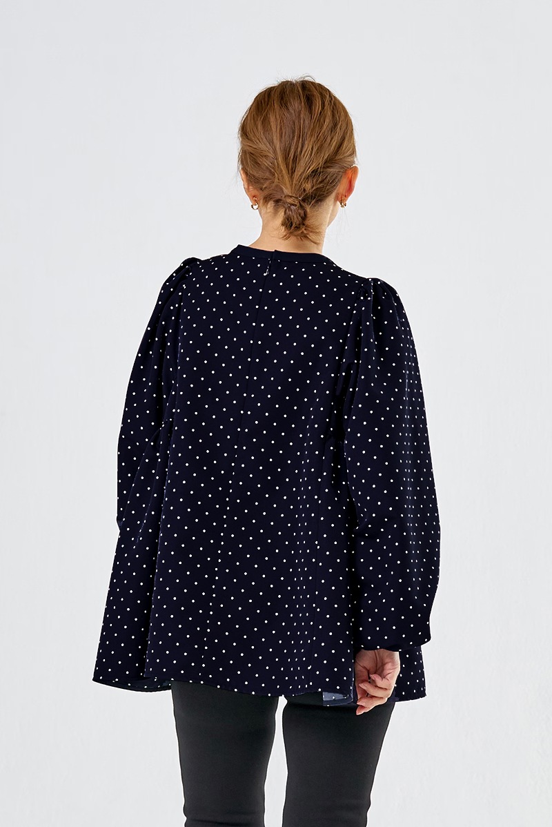 新品未使用 yori サイドギャザーセレモニーブラウス ネイビー 38 2026