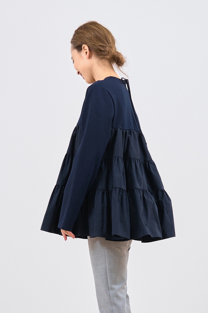 新品未使用 yori フラットカラーティアードブラウス ネイビー ショップ