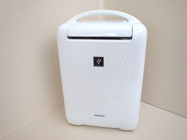シャープ 衣類乾燥除湿機 SHARP CV-H180-W SHARP 衣類乾燥除湿機 CV-H180-