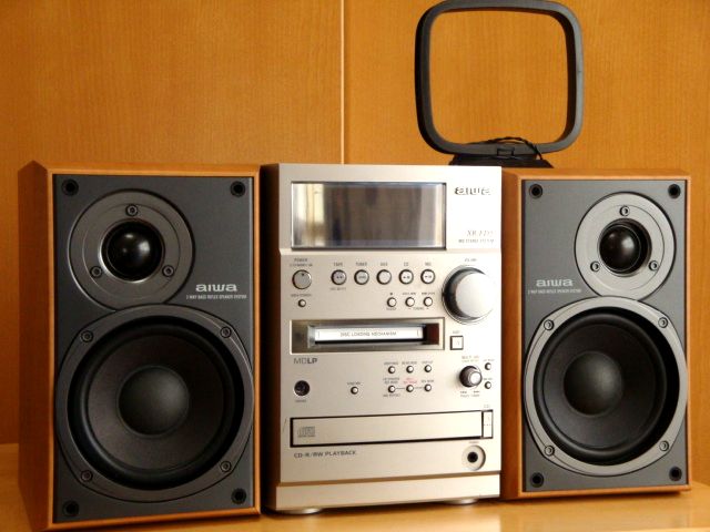 aiwa ミニコンポ XR-MD500 スピーカーのみ aiwa ミニコンポ XR-MD500