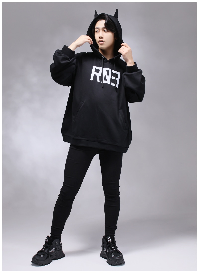 Yatono Levi(夜刀レヴィ)さんコラボ おそろい♪レヴィパーカー ｜ Favorite