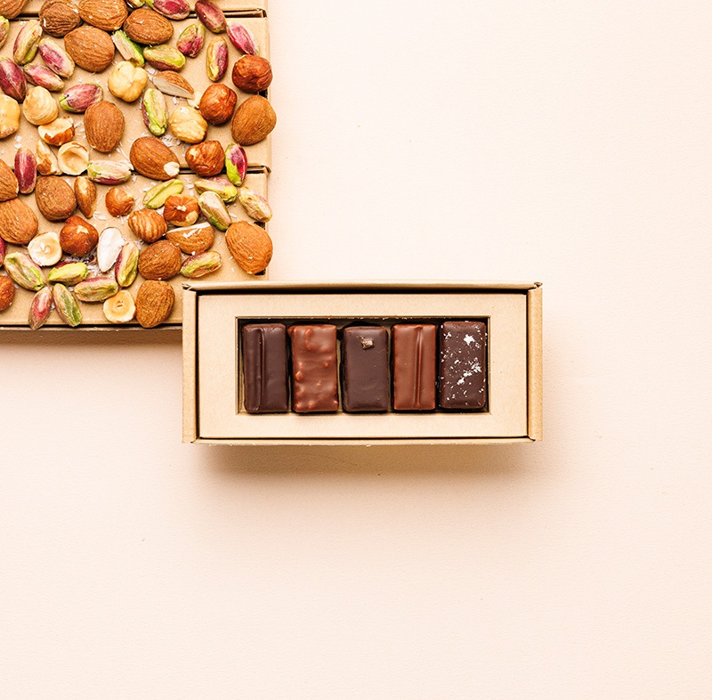 季節限定パッケージ】プラリネ・ア・ランシエンヌ 詰め合わせ 5個入り