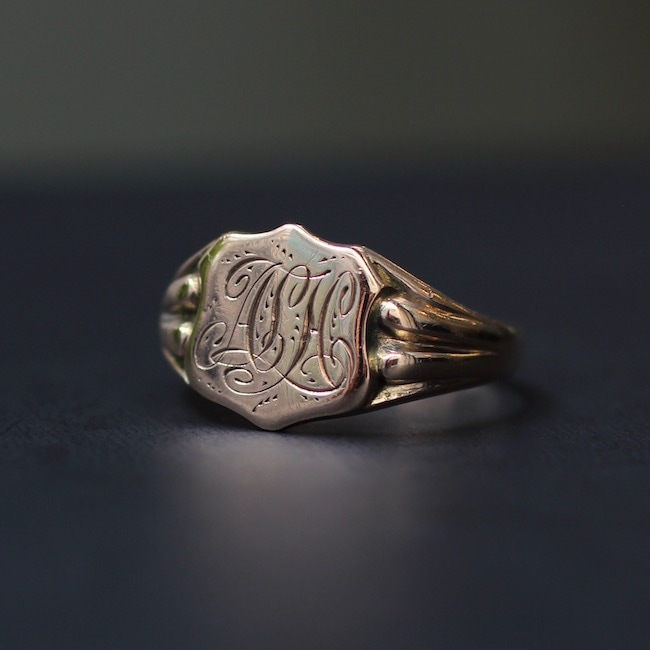 イギリス シールドシェイプ シグネット リング ALH