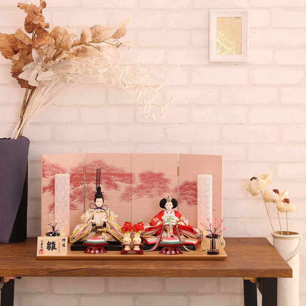 雛人形 宴桜 親王飾り 木製台ピンク和紙屏風 横幅55cm