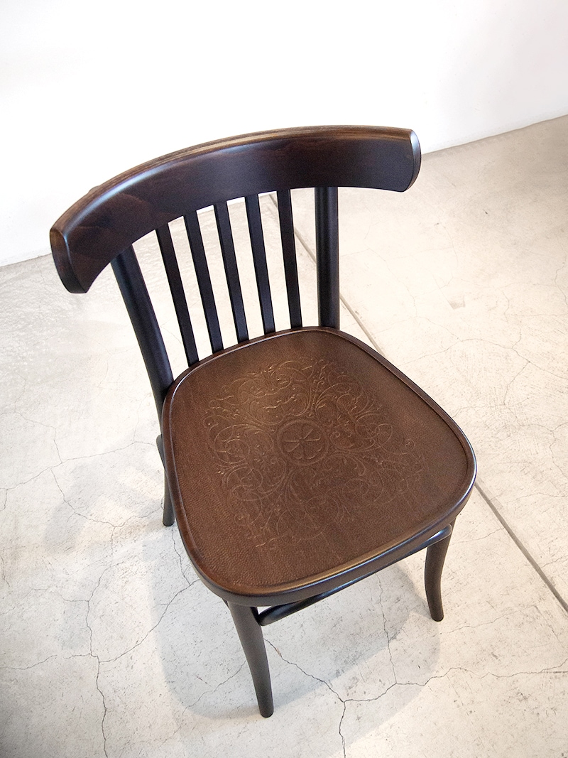 TO-63 DARK ベントウッドチェア TON チェア｜イデア