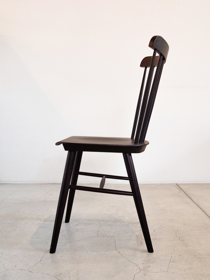 TO-35 Dark アイロニカ チェア TON チェア｜イデア