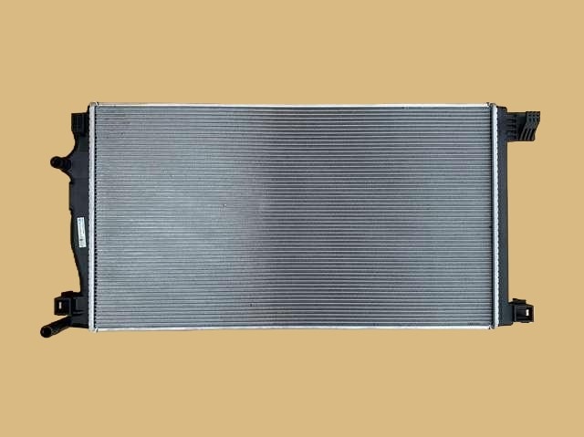 C-HR インタークーラー用ラジエーター NGX50 16550-47020 有限会社