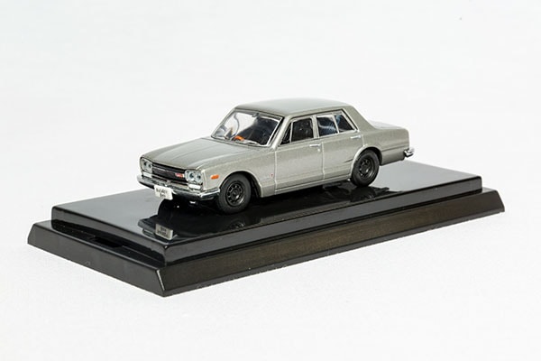 日産 スカイラインGT-R ミニカー(69年式・シルバー）